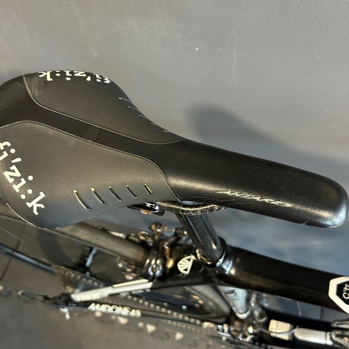 Trek Madone 4.5 road bike used with powermeter and Garmin