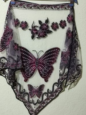 Women's scarf like new, purple and silver