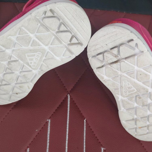 Adidas kids shoes size 23 like new