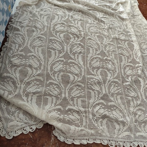 Various tablecloths, handmade, pack