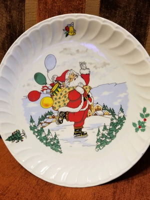 Christmas plate like new, 23cm diameter
