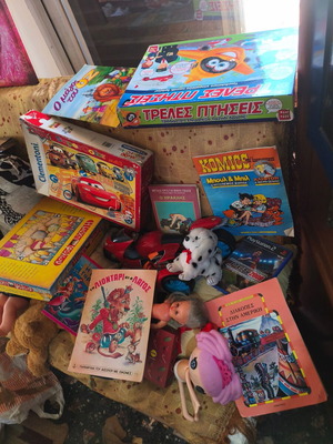 Toys pack used