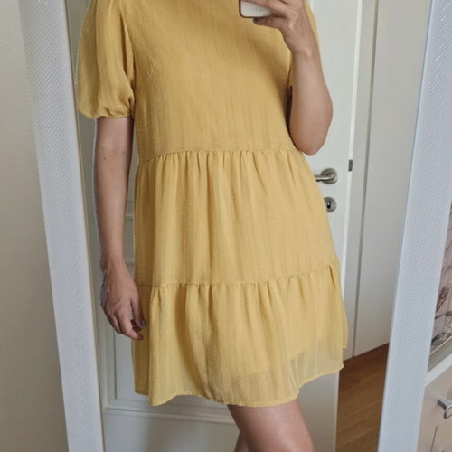 Boohoo mustard dress, size L