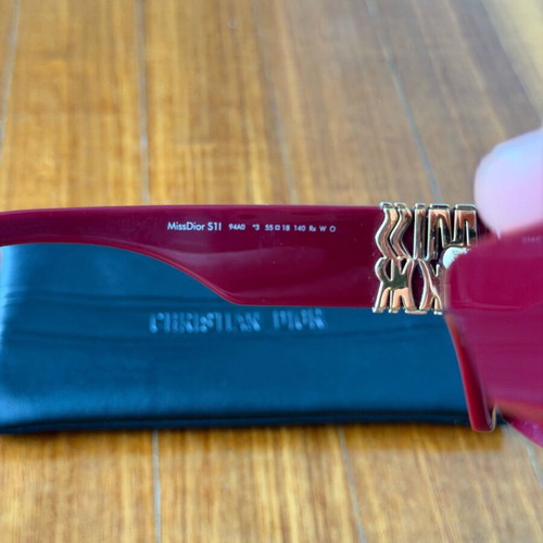 Christian Dior Miss Dior Sunglasses used, maroon