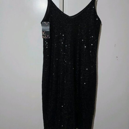 Black evening dress with shiny sequins new with tag