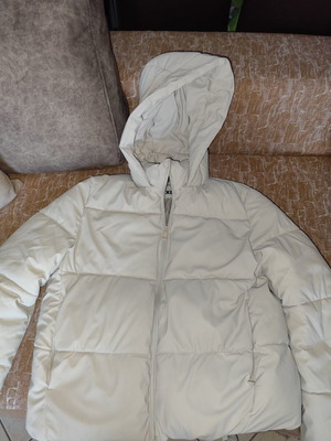 White thick jacket size XL like new, slim fit