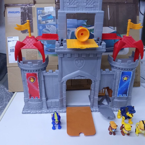 Paw Patrol Rescue Knights Castle HQ playset used with 5 extra figures