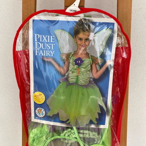 Tinkerbell costume like new, size 6, dress and wings