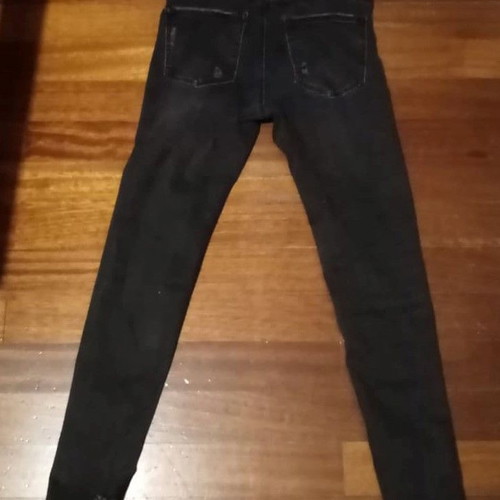Stradivarius high-waisted jeans new with rips, size 36