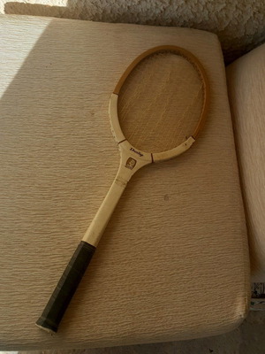 Дървена тенис ракета Dunlop Britannic употребявана колекционерска 1970-80