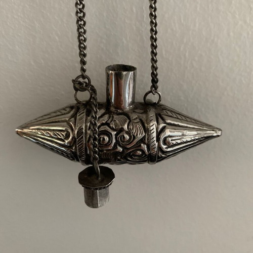 Vintage necklace with perfume holder used