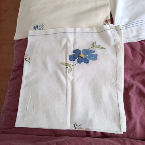Cretan handmade woven table linens like new