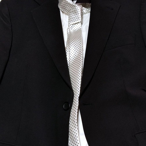 Black Evening Jacket like new, size 46/40 with shirt and 2 ties gift