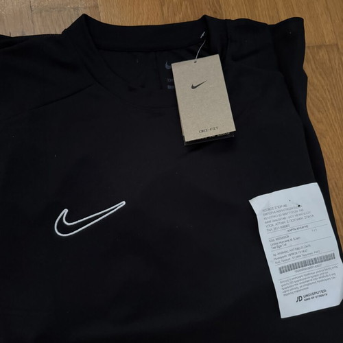 Nike Dry Fit T Shirt brand new, large, black