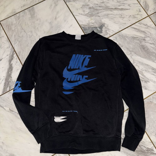 Nike sweatshirt, black, size small