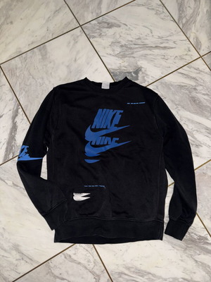 Nike sweatshirt, black, size small