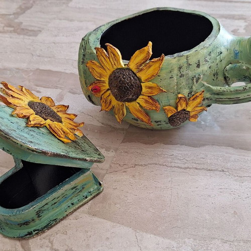 Handmade Sunflowers Clay Set 2 Pieces New