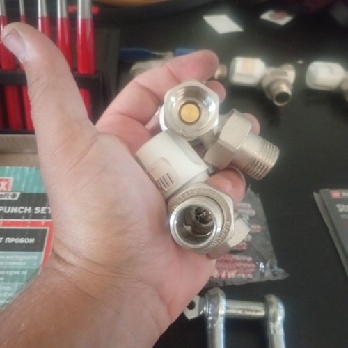 Zoumpades and Pontes plumbing set new, made in Italy