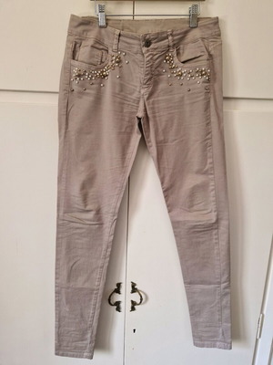 Beige pants S/M like new with white and gold pearls