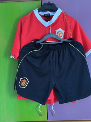 Ronaldo Manchester United football club set vintage small like new