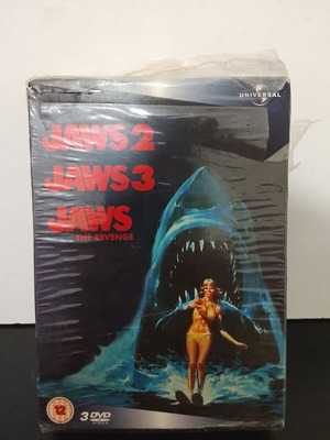 Jaws 3 DVD set used, English subtitles