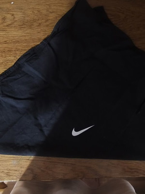 Nike bandana black used