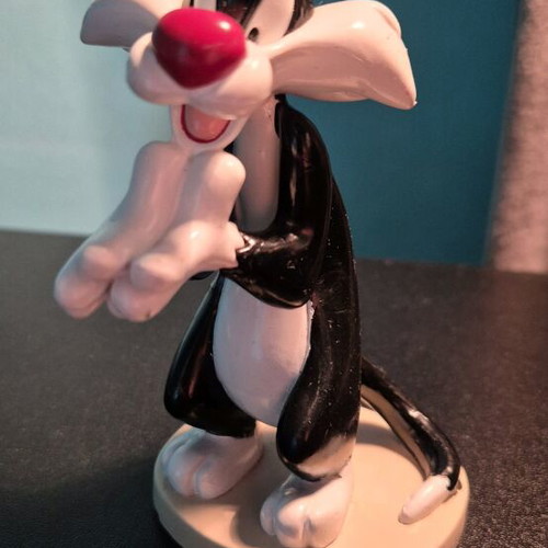 Looney Tunes Sylvester collectible figure Warner Bros vintage like new