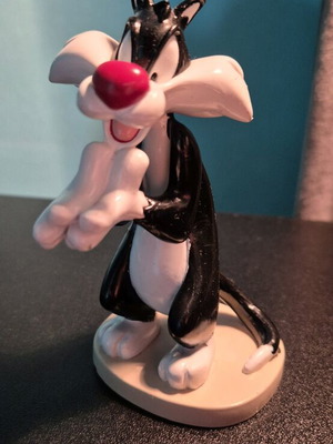 Looney Tunes Sylvester collectible figure Warner Bros vintage like new