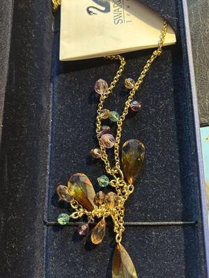 Swarovski vintage necklace gold color