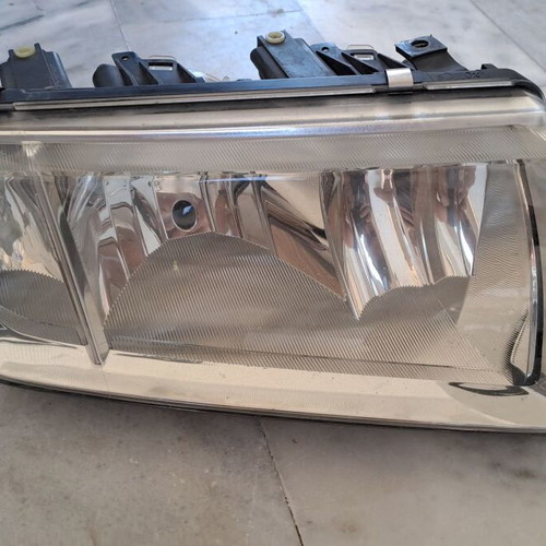 Skoda Fabia 1.9 TDI RS 2005 front headlights pair