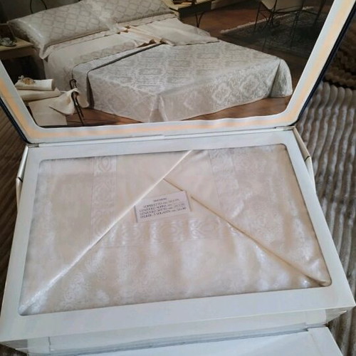 Desireè bridal set new, cotton with satin and passementerie