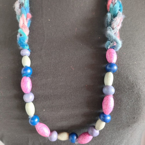 Boho handmade necklace with knitted yarn and beads