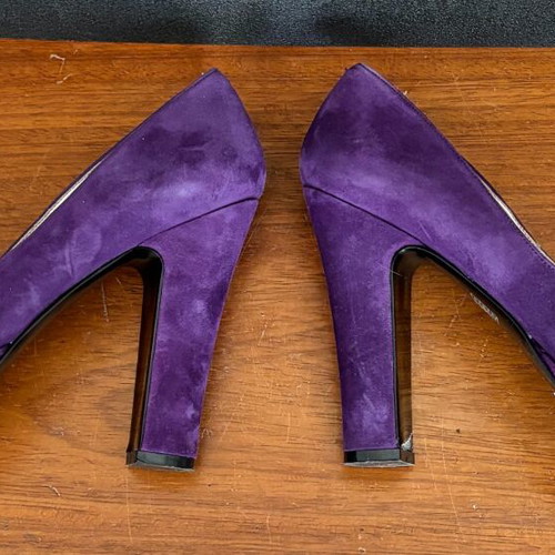 Nine West purple suede pumps used, size 40.5