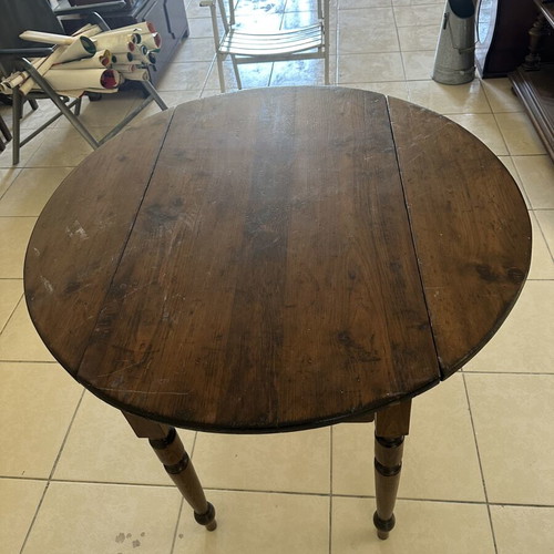 Antique folding kitchen table used, dimensions 1.02/1.04 x 0.77 m