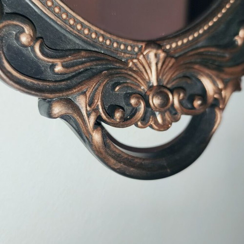 Oval decorative mirror and serving tray like new, plastic, 38x24 cm