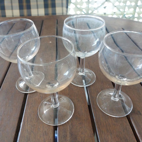 Stemmed glasses used, pack of 4 pieces