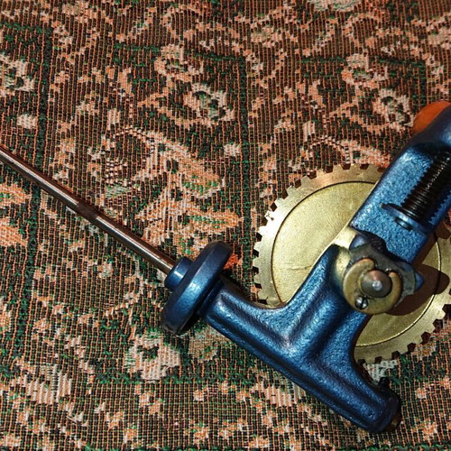 Mattson Mora Curling Machine like new