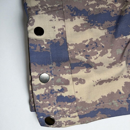 Cargo camouflage pants, size L/M, beige and brown