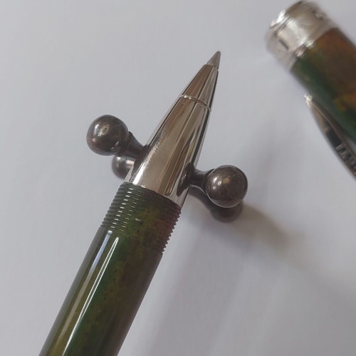 Visconti Van Gogh pen used with case