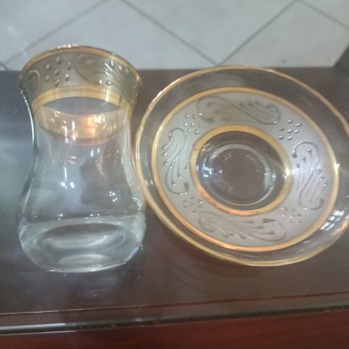 Turkish tea set unused with gold decoration, 6 glasses and 6 plates