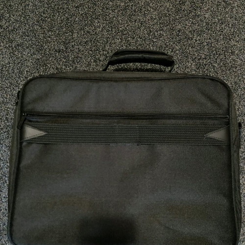Magiccase laptop case like new, black