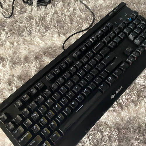 Sharkoon Skiller SGK3 mechanical keyboard like new