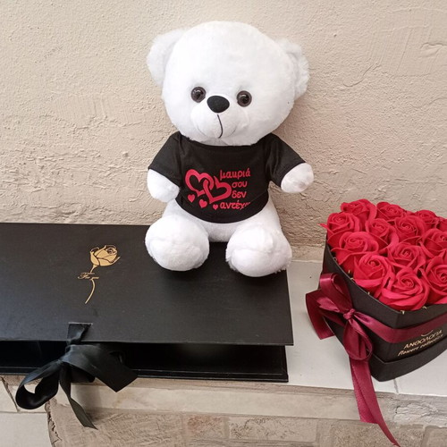 Set of hearts with roses and teddy bear like new