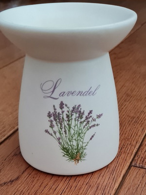 Aroma oil base used, ceramic with lavender design