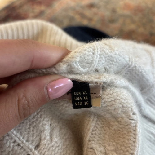 Massimo Dutti Beige Knit Sweater like new, size M