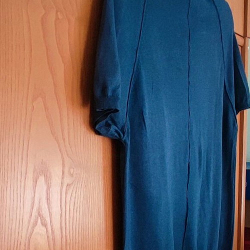 Chino pant and 2 plain T-shirts like new, size M, blue