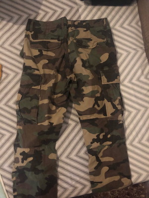 Cargo pants σε τέλεια κατάσταση, μέγεθος M