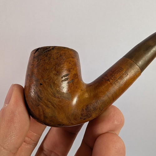 Fedoren France pipe used with crack on stem