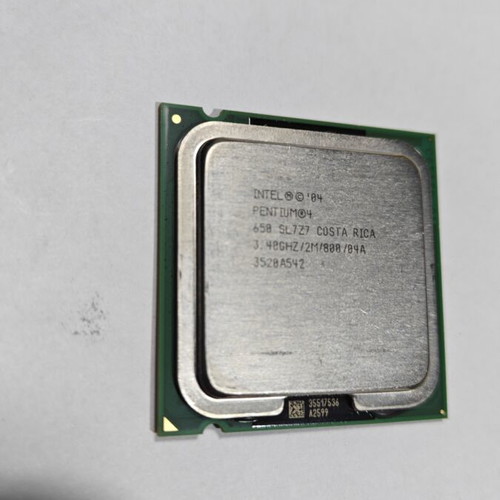 Intel Pentium 4 650 processor used, Socket LGA775, 3.40GHz