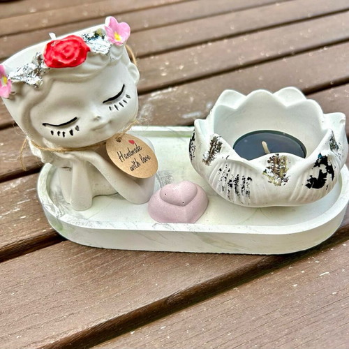 Sweet Bloom handmade romantic candle set like new